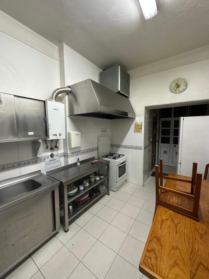Guest In Ninho Apartment Lisbon Bagian luar foto