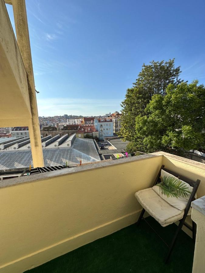 Guest In Ninho Apartment Lisbon Bagian luar foto