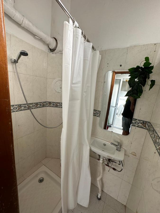 Guest In Ninho Apartment Lisbon Bagian luar foto