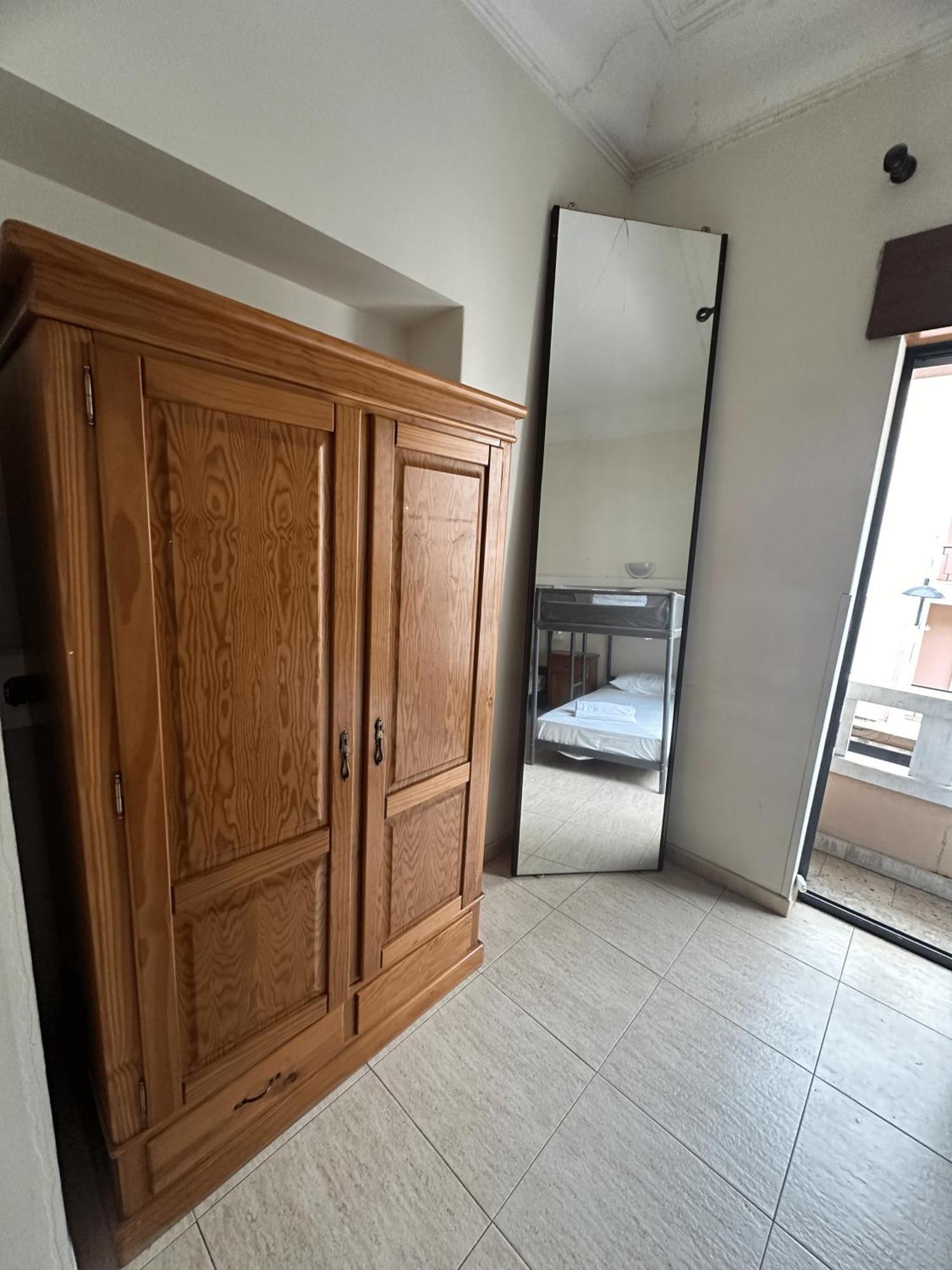 Guest In Ninho Apartment Lisbon Bagian luar foto